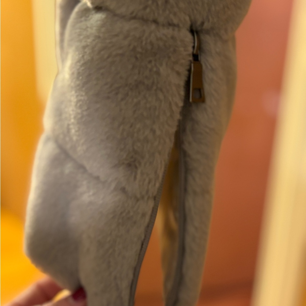 Evereve Taupe with cream satin lining Faux Fur Vest - Picture 3 of 6